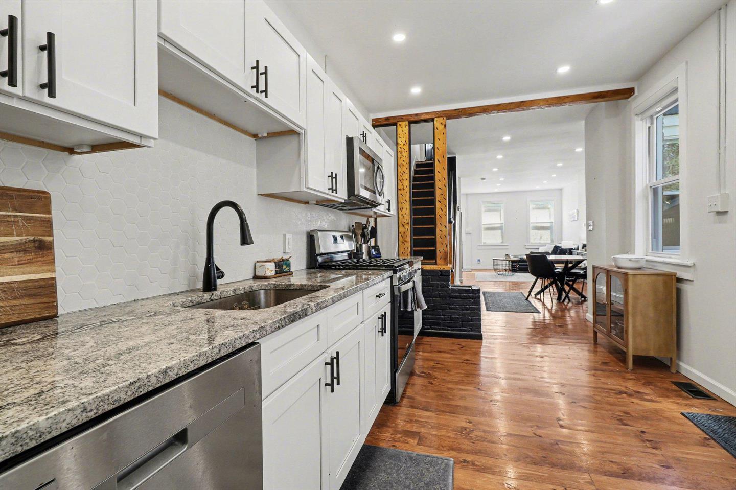 Kitchen 3